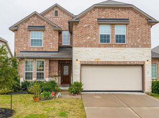 9710 Yellow Rose Dr, Texas City, TX 77591