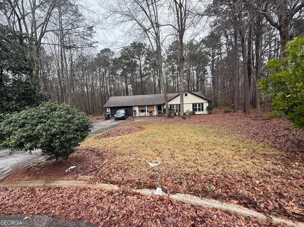 225 Hardwood Dr, Covington, GA 30016