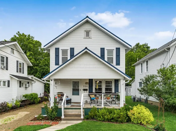 226 Cambria St, Newark, OH 43055