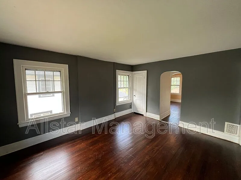 1 bed, 1.0 bath, 850 sqft, $725 — Photo 3