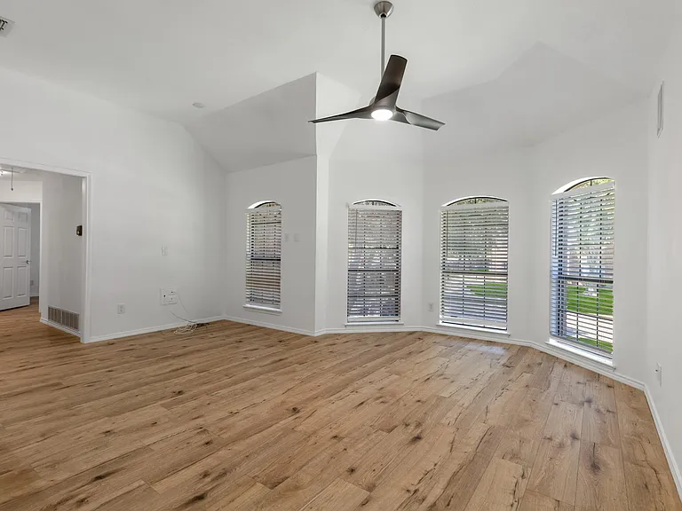 2601 Kimberly Dr — Photo 14