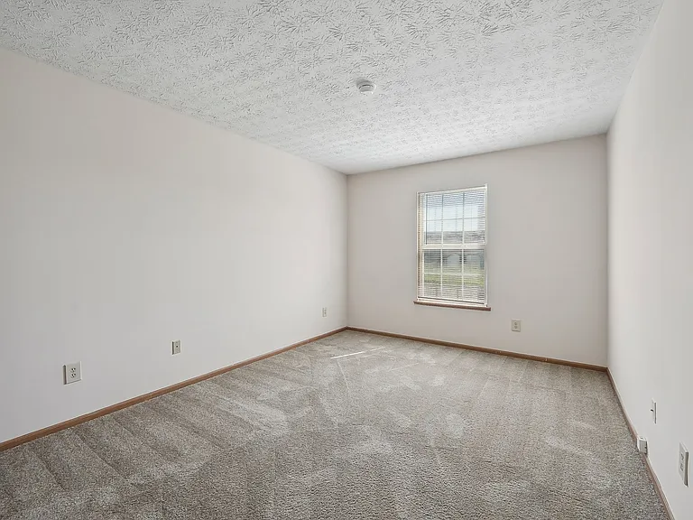 Greensview — Photo 51