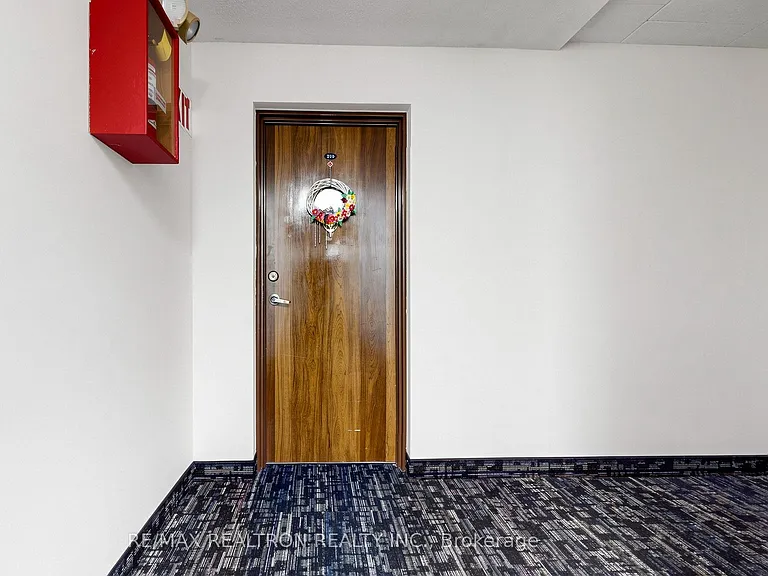 75 Hazelglen Dr #208 — Photo 8