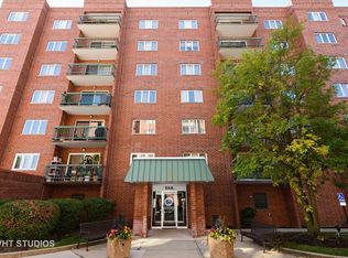 555 S River Rd APT 306, Des Plaines, IL 60016
