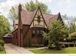 476 Berryman Dr, Amherst, NY 14226