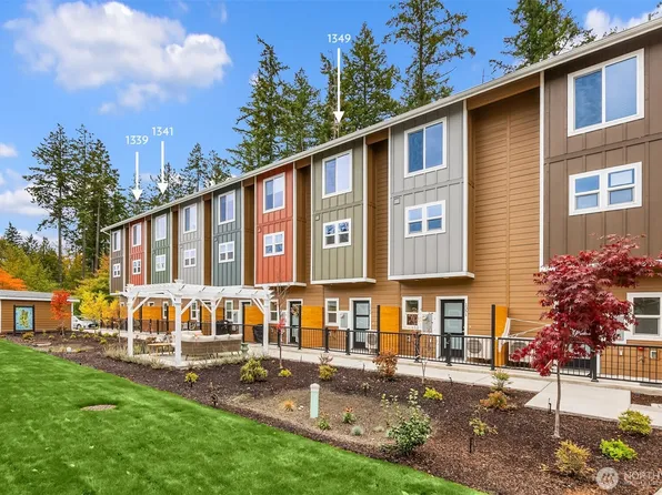 1349 Nolta Loop NE, Bainbridge Island, WA 98110