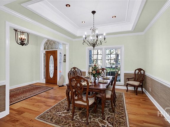 4th image of 107 Hickory Grove Lane
