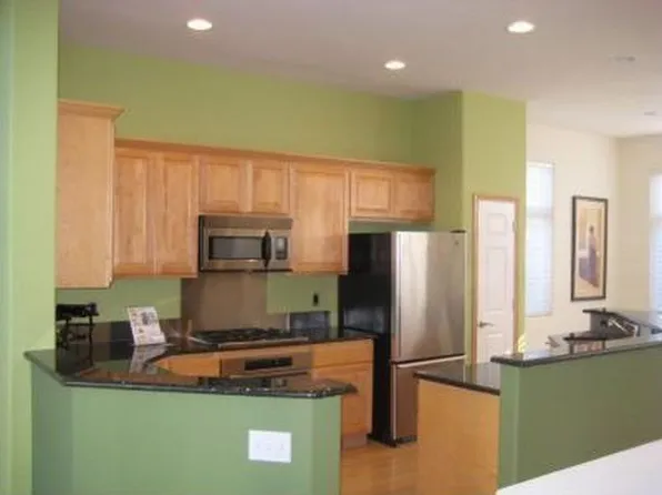 2375 132nd Ave SE, Bellevue, WA 98005