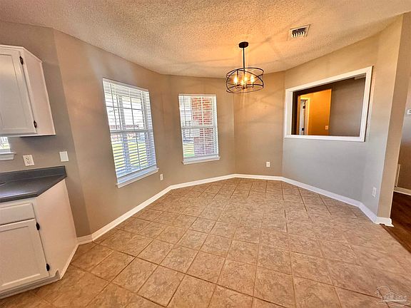 4th image of 3329 Tiller Ct