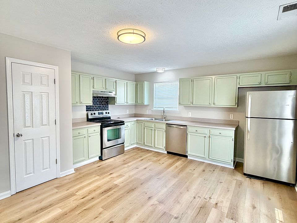 1st image of 210 Faulconer Dr #208