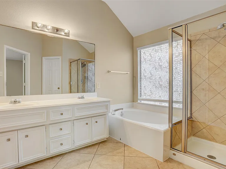 2342 Morgan Ridge Ln — Photo 12