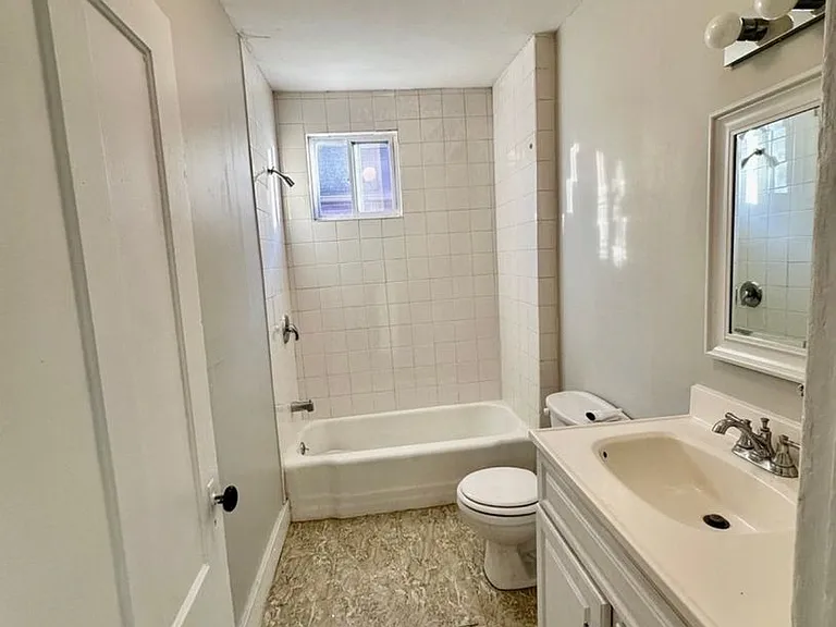 512 Broad St — Photo 6