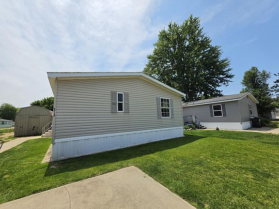 2nd image of 6716 Peyton Pl