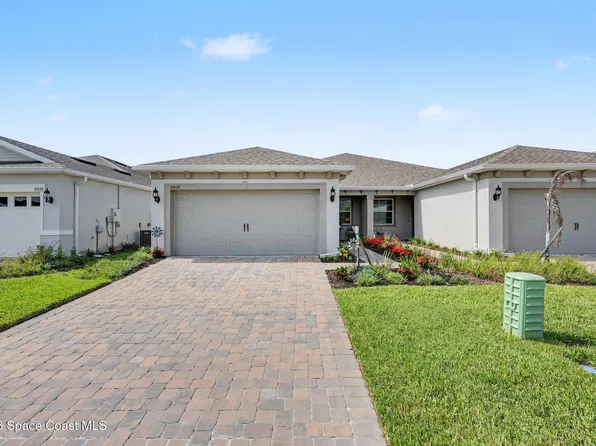 8868 Splashing Dr, Melbourne, FL 32940