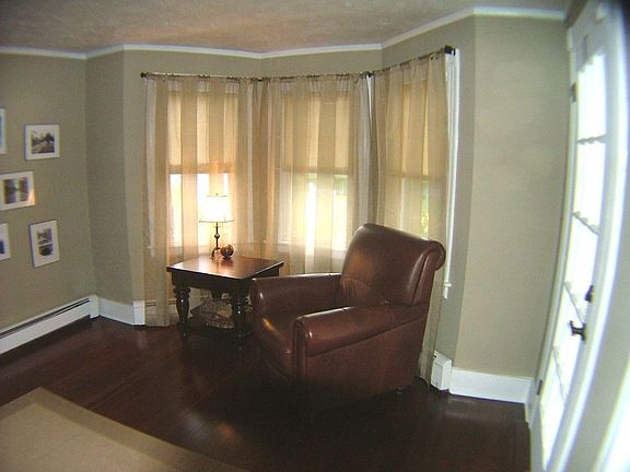 2nd image of 22 Bartlett Ave