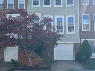 45678 Waterloo Station Sq, Sterling, VA 20166