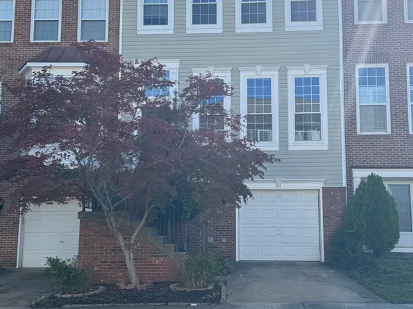 45678 Waterloo Station Sq, Sterling, VA 20166