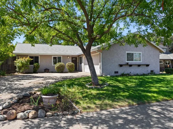 1426 Oakmont Dr, Roseville, CA 95661