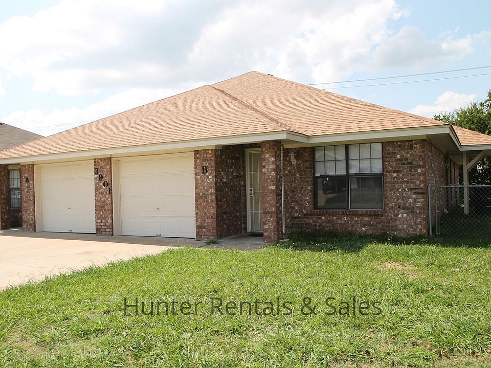 1st image of 3901 Hitchrock Dr #B