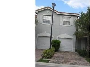 6370 Landings Way, Fort Lauderdale, FL 33321