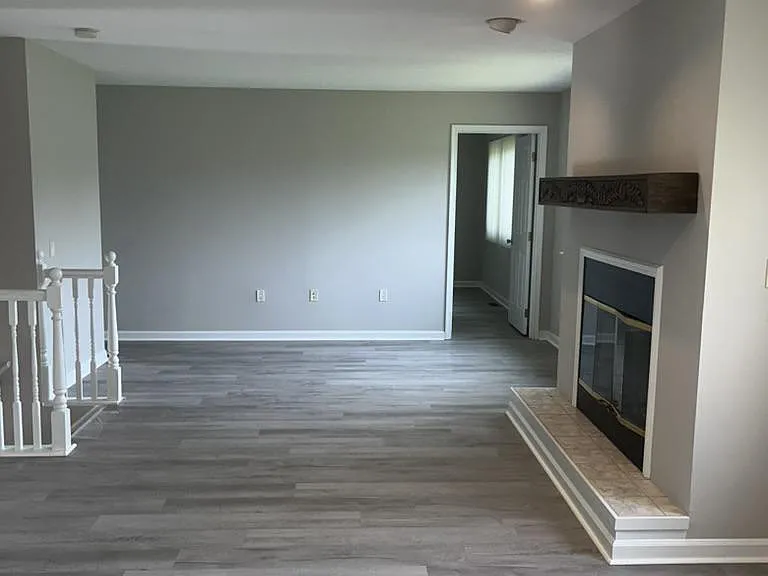11 Reese Ave — Photo 6
