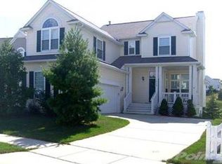 1428 Chapleau Dr, Ann Arbor, MI 48103