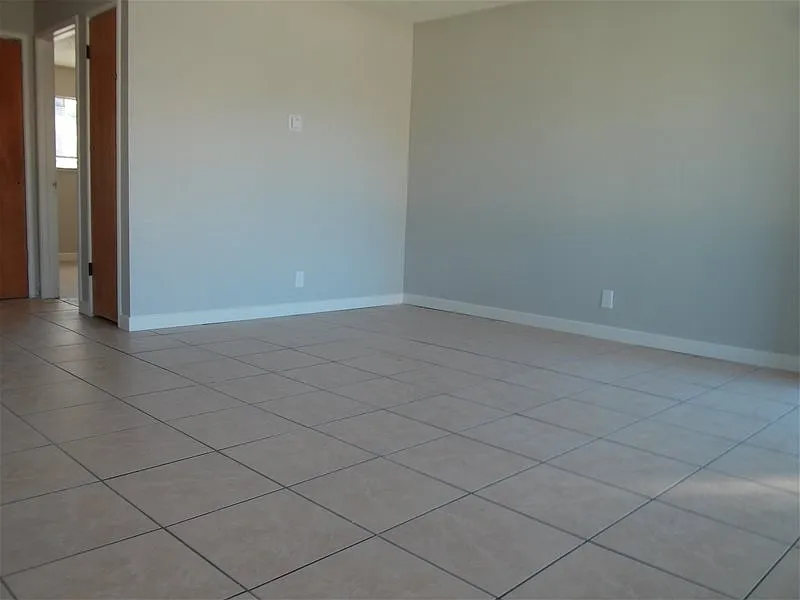934 S. Barrett Road #1-4 - 1 — Photo 3