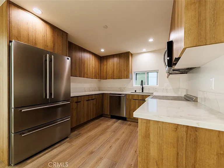 5933 Comey Ave #3 — Photo 12