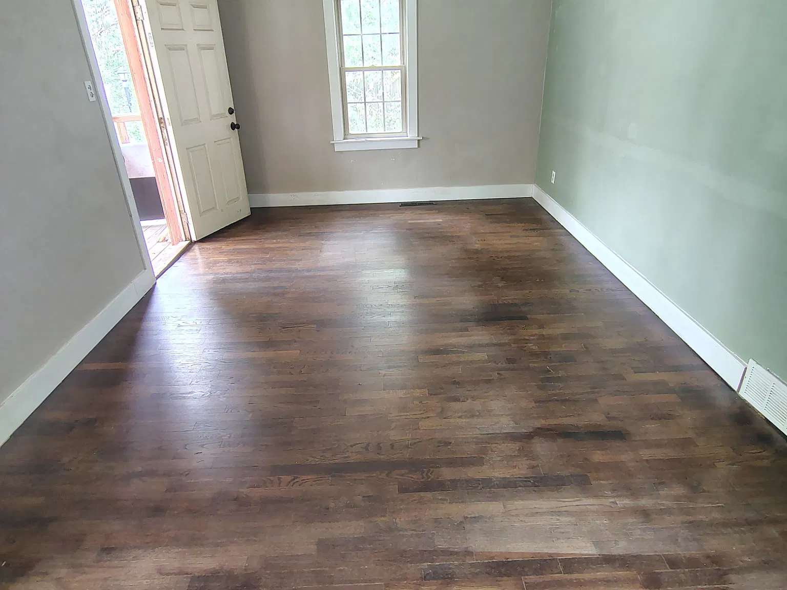 2 bed, 1.5 bath, 1084 sqft, $1,750 — Photo 3
