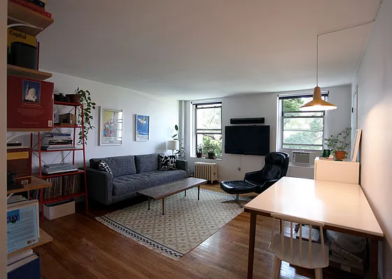 Rented by Brown Harris Stevens | media 4