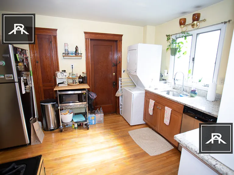 15 Stetson St #1 — Photo 9