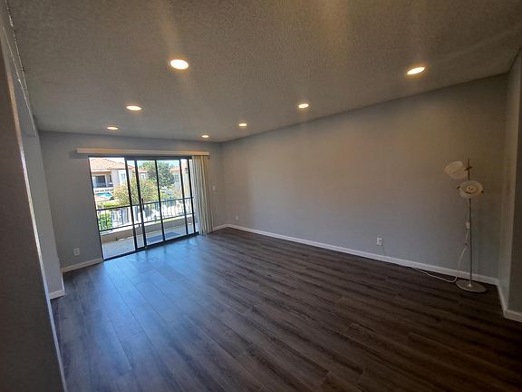 3rd image of 8438 Capricorn Way Unit 16