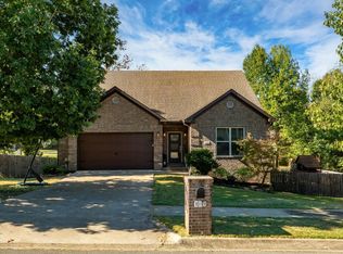 109 Sienna Lake Ln, Little Rock, AR 72210