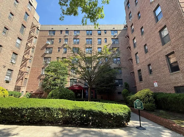 83-25 98th Street #1M, Woodhaven, NY 11421