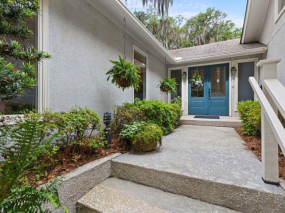 5th image of 2517 Otter Ln