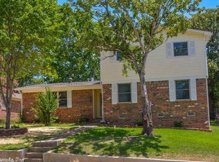 1010 Silver Creek Dr, Sherwood, AR 72120