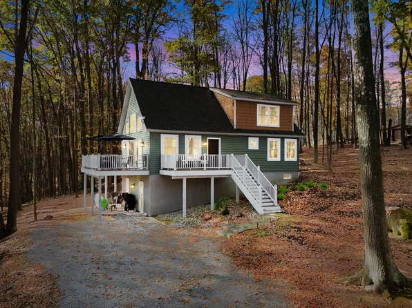 66 Green Cay Ct, Du Bois, PA 15801
