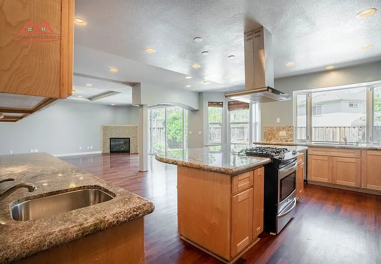 6497 Hirabayashi Dr — Photo 18