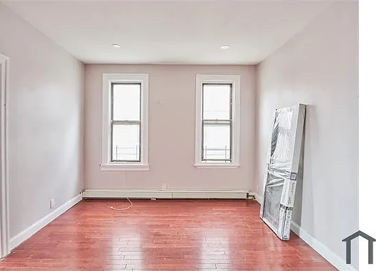 717 E 242nd St #1R — Photo 13