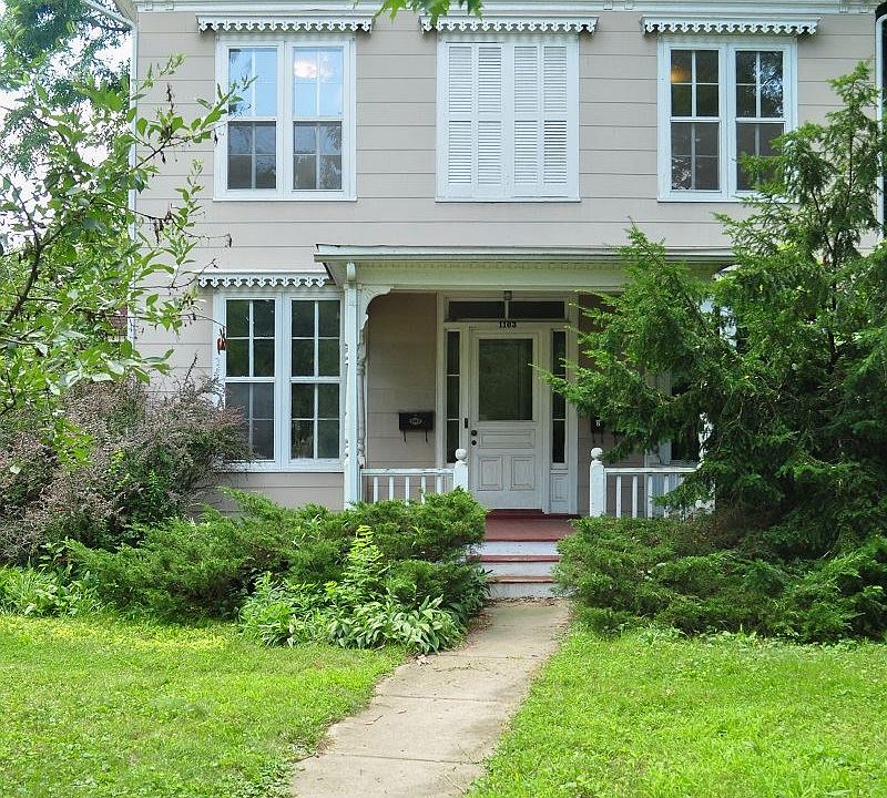 Apartment House