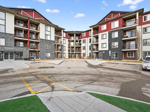 81 W Legacy Blvd SE #1328, Calgary, AB T2X 2B9