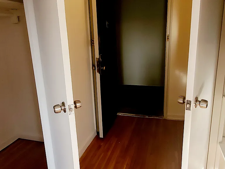 128 Marine Ave #5A — Photo 6