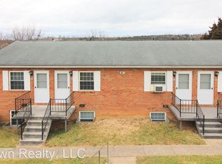 203 Rockingham Dr #B, Harrisonburg, VA 22802