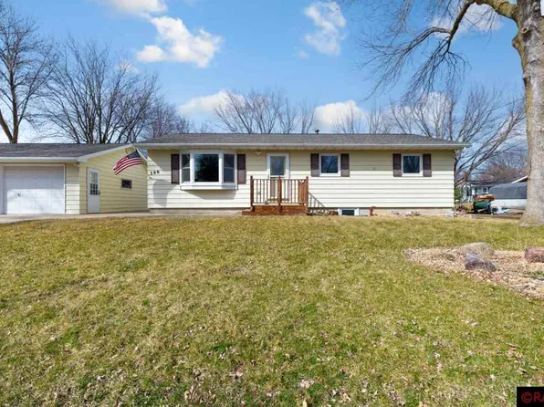 306 Linda Dr, Eagle Lake, MN 56024