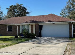 6188 Raintree Rd, Jacksonville, FL 32277