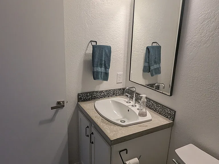 116 Bellair Dr — Photo 15