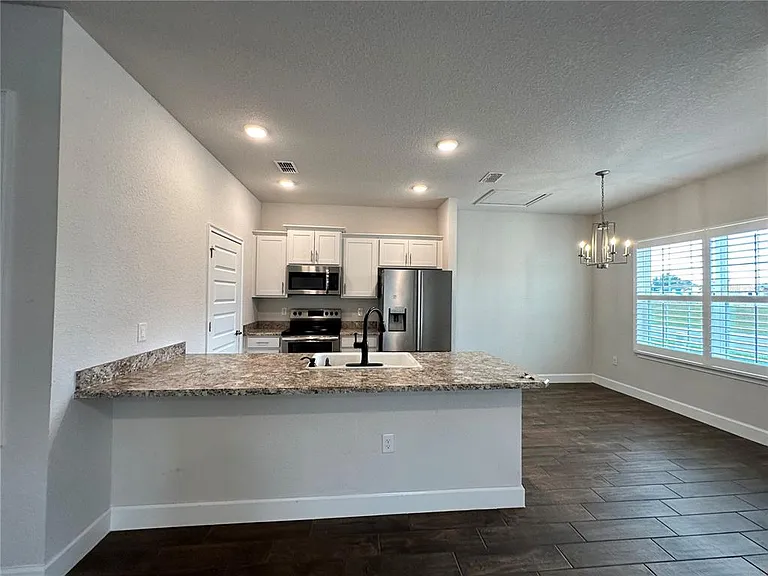 4559 SE 25th Loop — Photo 11