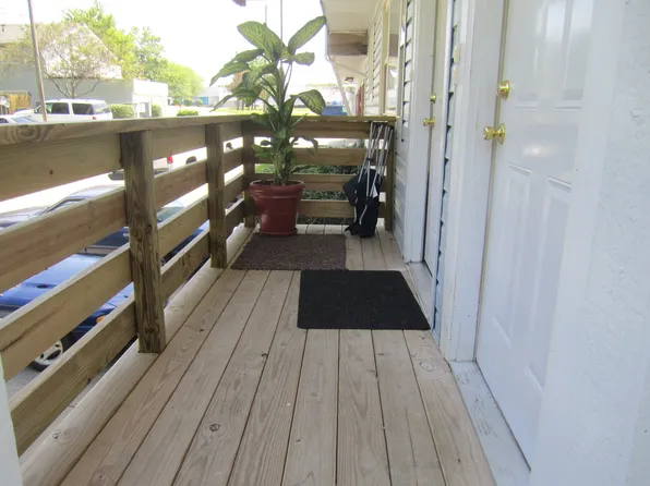 Guion Creek Apartments