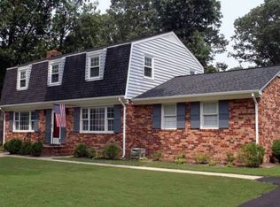 11411 Rochelle Rd, Chester, VA 23831