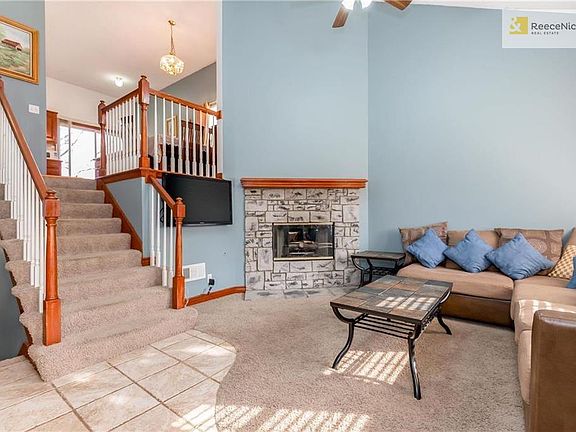 3rd image of 5123 Lakecrest Dr